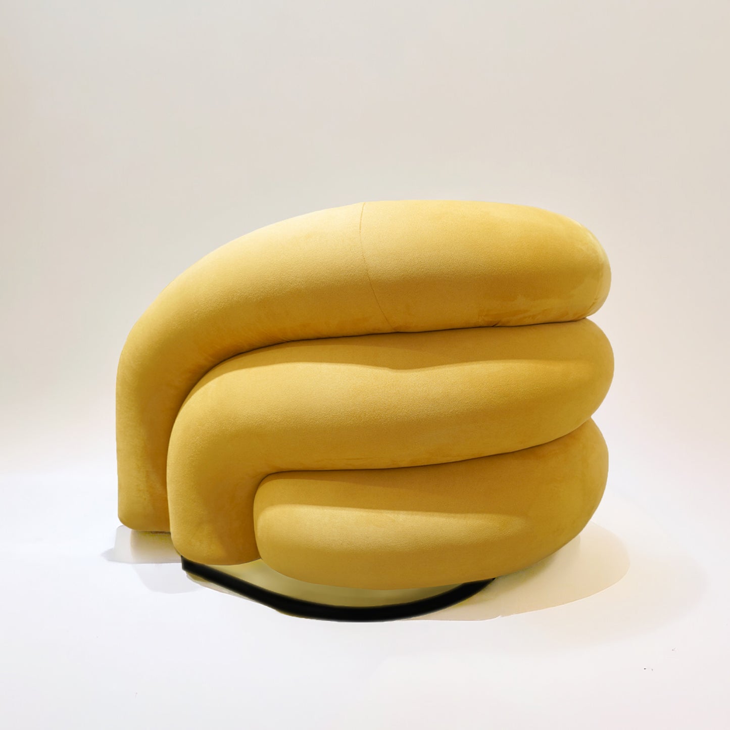 Reòtag Velvet Fabric ArmChair