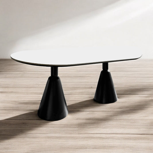Schach Dining Table