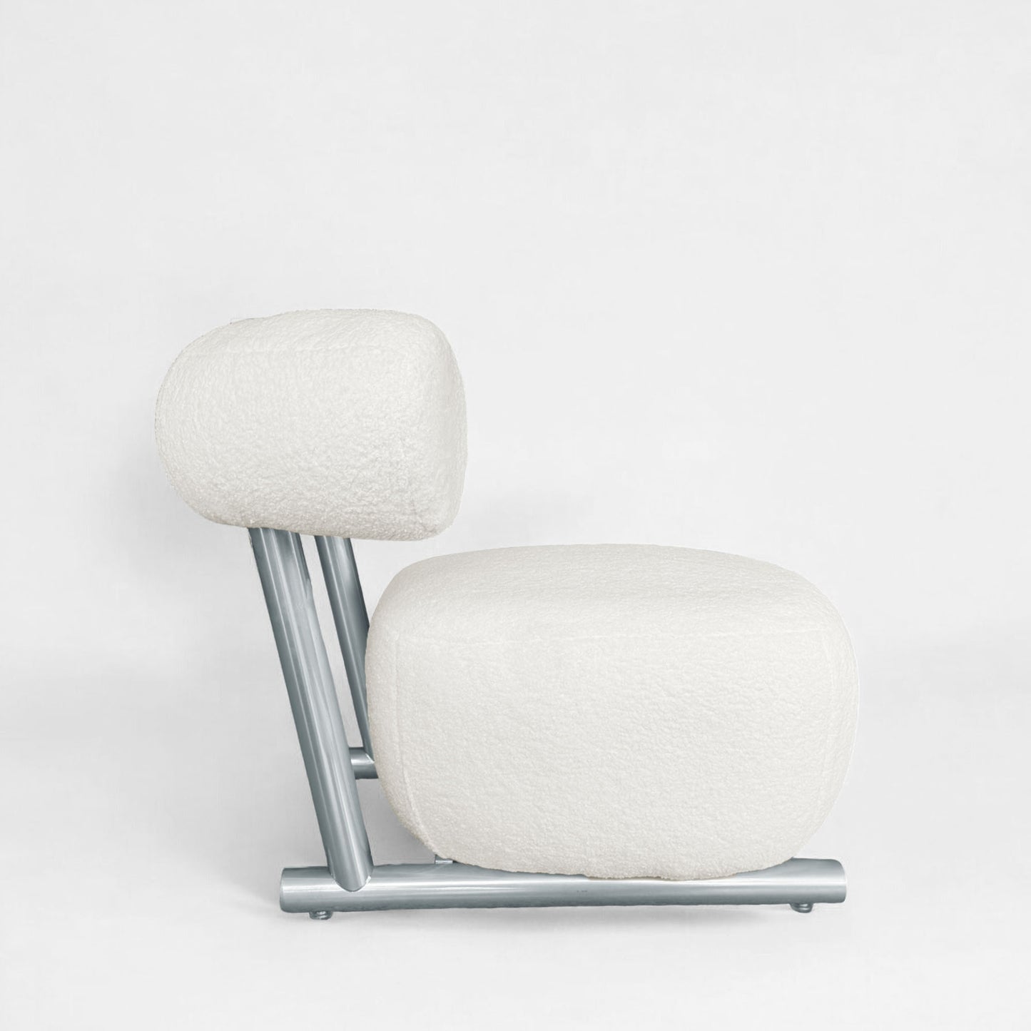 Fuulid Arm Chair