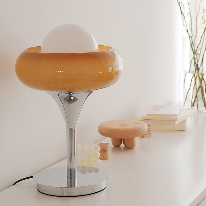 Œuf Table Lamp