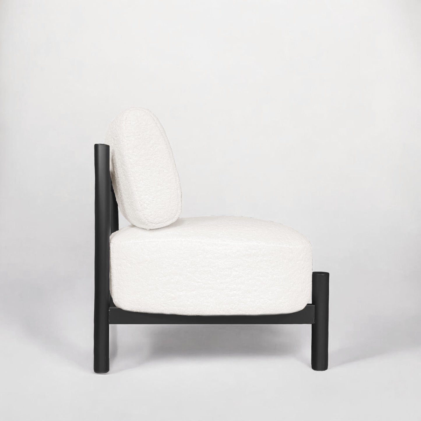 Kifundo Arm Chair